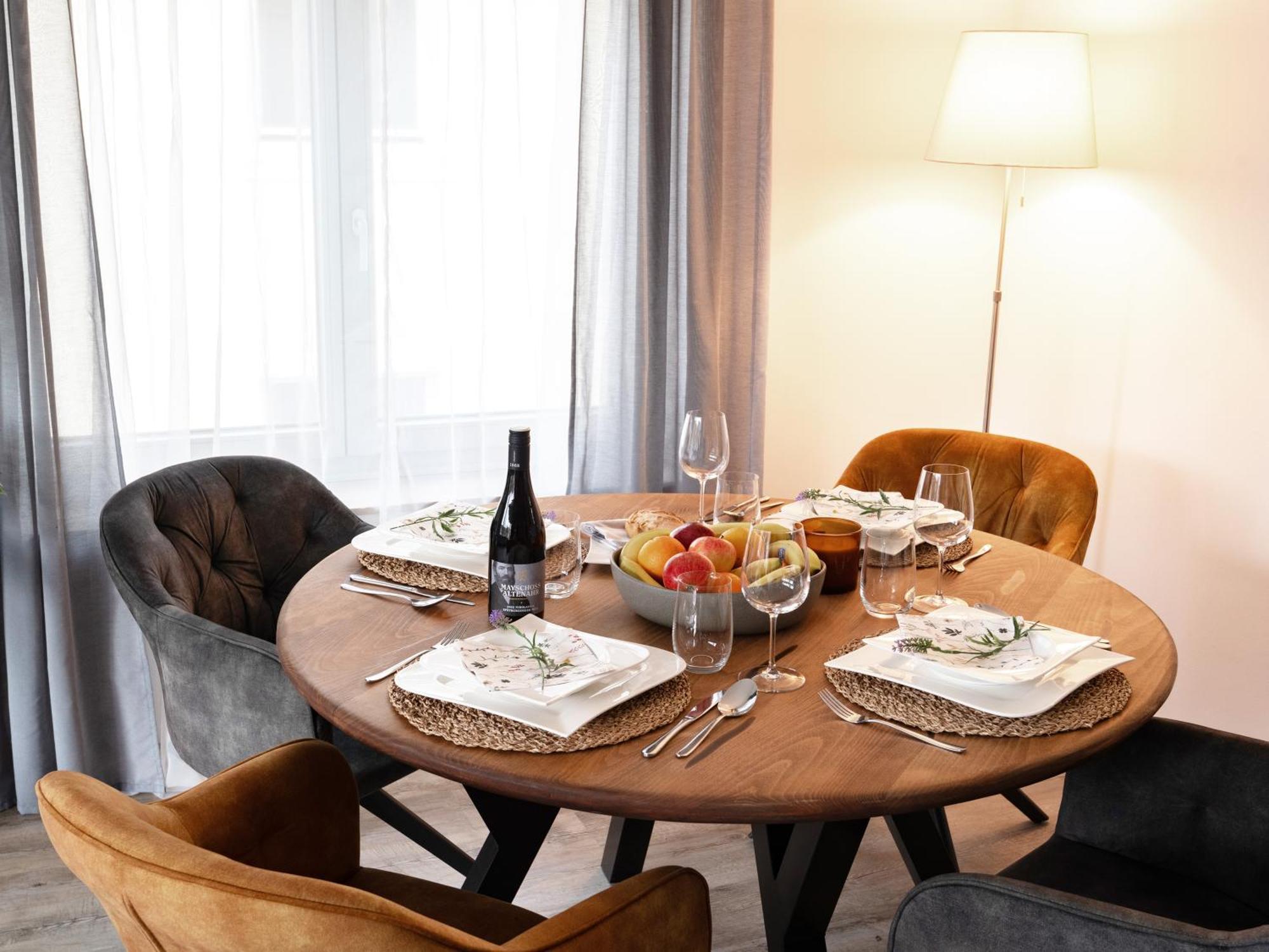 Exklusive Wohnung Mit Ahrblick 2 Bad Neuenahr-Ahrweiler Luaran gambar